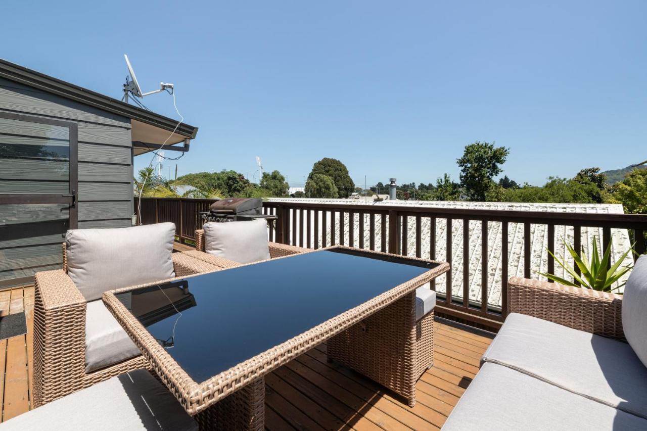 Convenient Family Bach With Easy Access To Blake Park The Beach And Downtown Mount Maunganui Εξωτερικό φωτογραφία